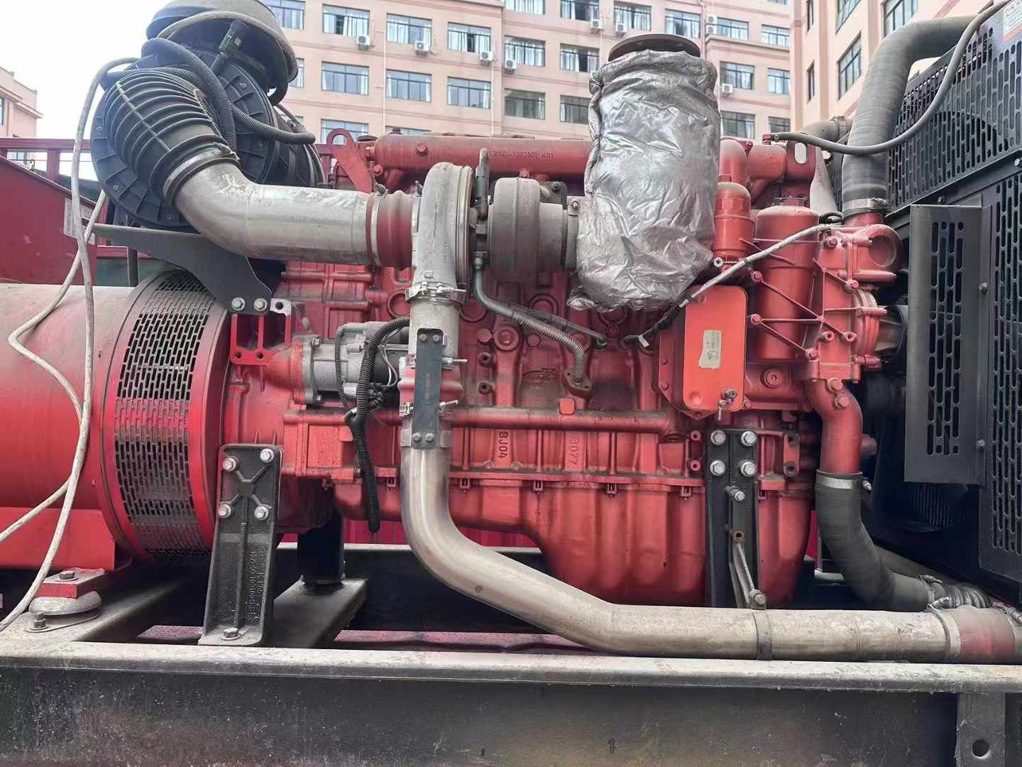 九寨沟如何选择适合 600kW 柴油发电机组的过载保护器？