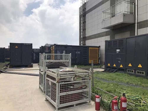 九寨沟除了定期检查，还有哪些方法可以及时发现接触式转速表探头的磨损？